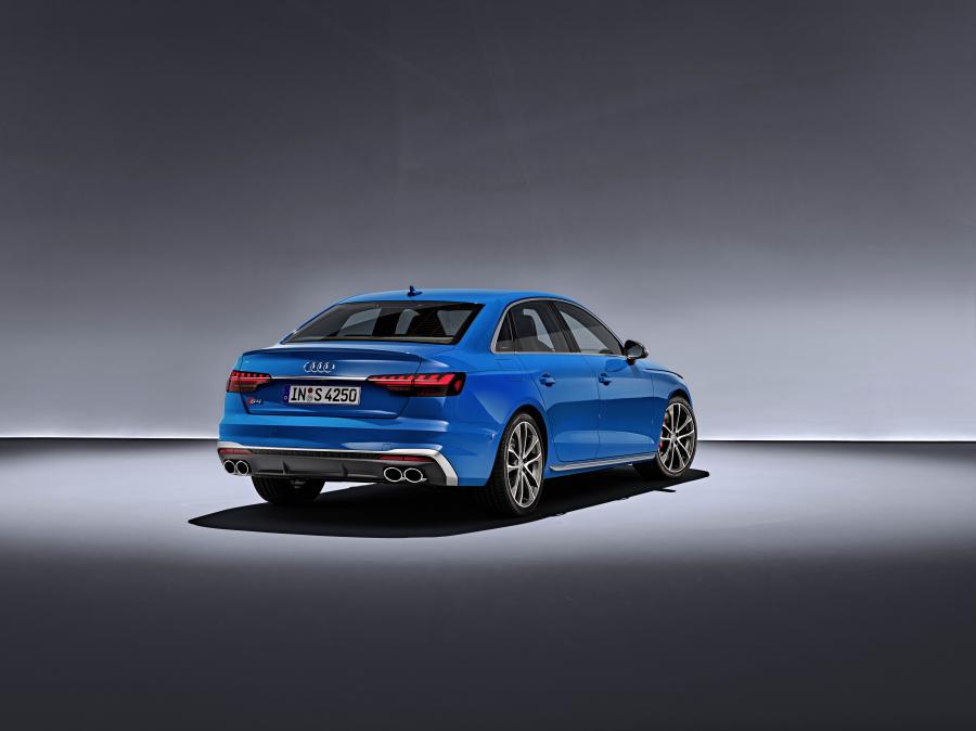  Audi S4 Sedan TDI (B9) 2020 года  (WW) (фото 18 из 40)